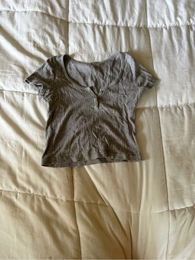 Brandy gray short sleeve